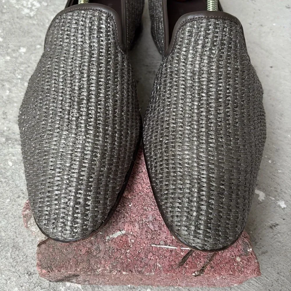 Manolo Blahnik Pitakara slip ons